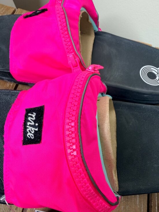 Sandals_&_Flip_Flops